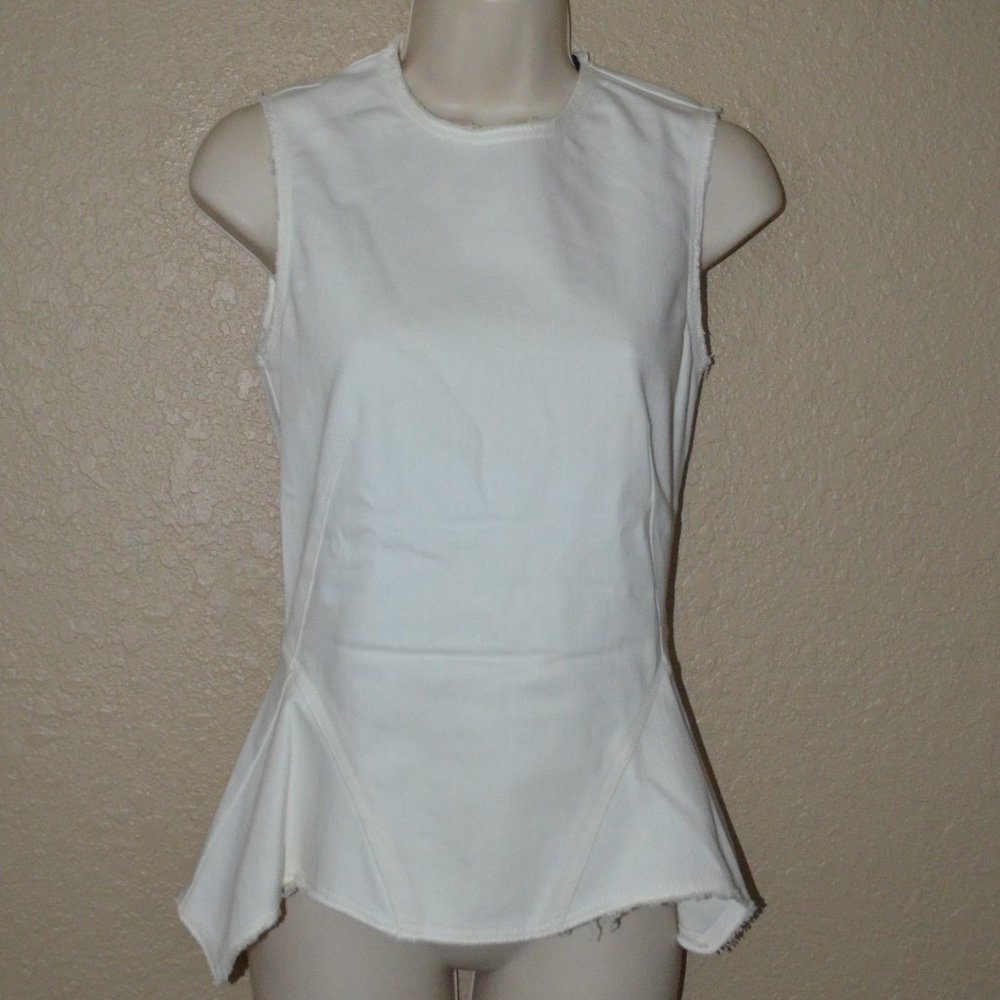 NWT $550 Sz 36 2 Derek Lam Sleeveless Peplum Back Zip Frayed Edge Denim Top